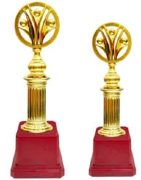 Red Base Trophy TC 9042 Sizes 15.5", 13.5"